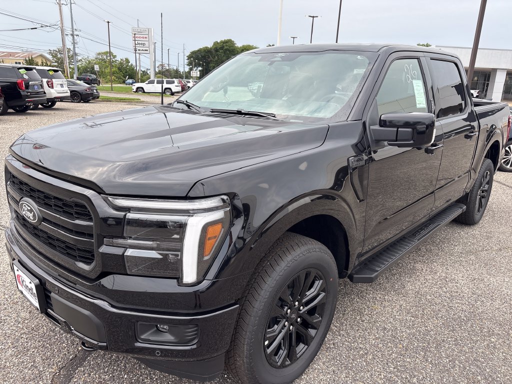 New 2026 Ford F150 Lariat w/ Equipment Group 501A Mid AWD/4WD image 4