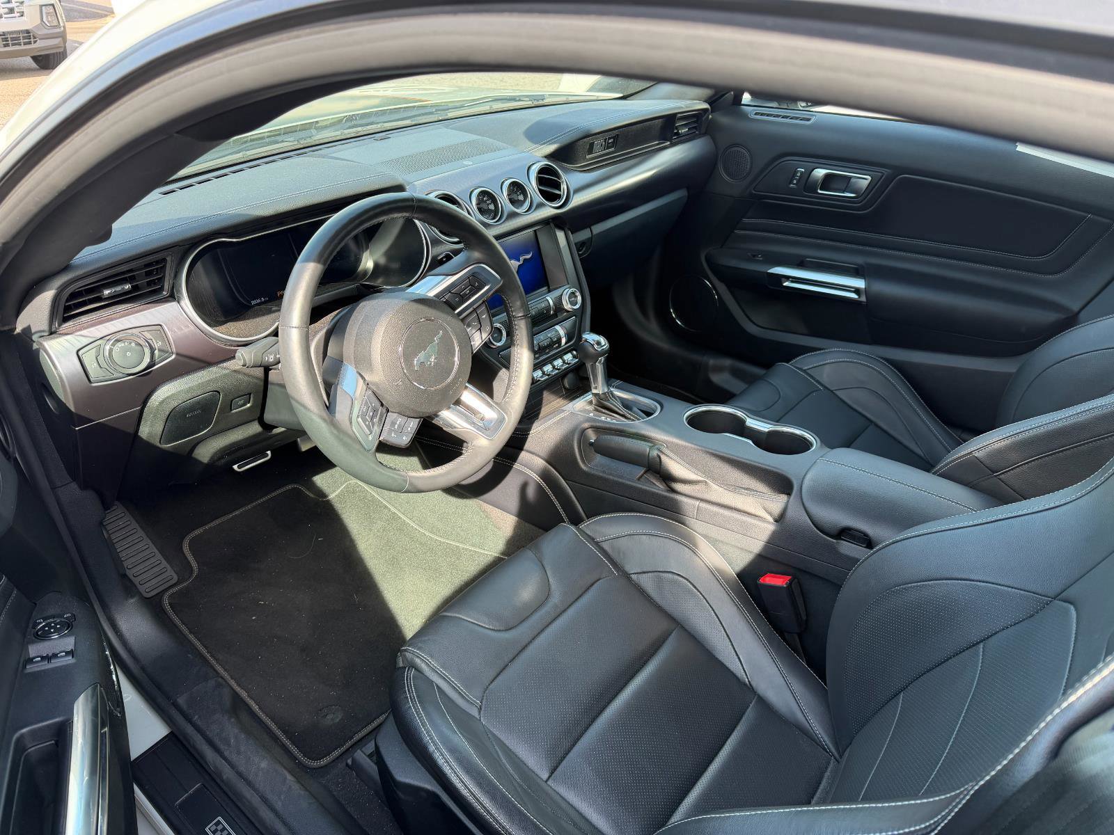 Used 2022 Ford Mustang Mach 1 w/ Equipment Group 700A RWD image 6