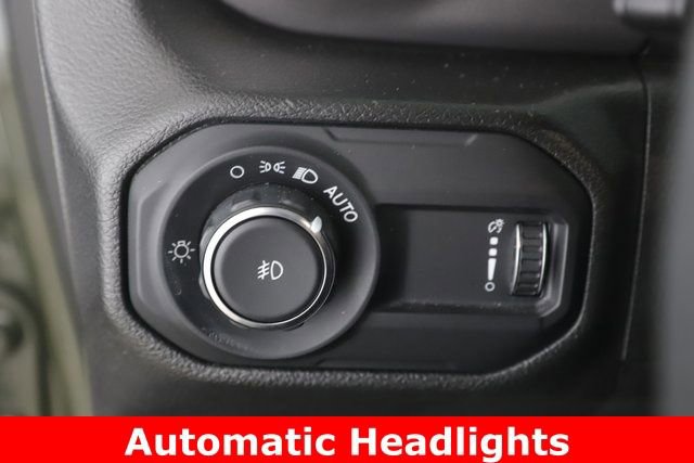 Used 2023 Jeep Wrangler Sport S image 18