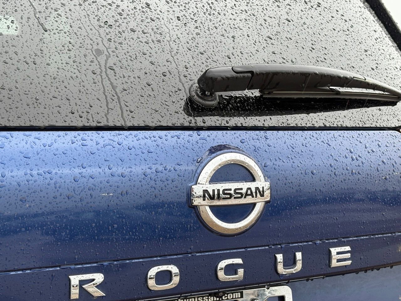 Certified 2021 Nissan Rogue SV FWD image 8