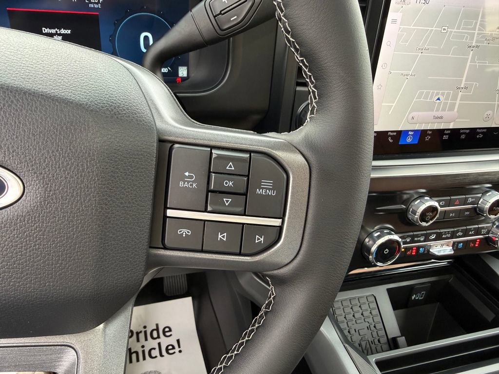 New 2026 Ford F250 Lariat w/ Black Appearance Package image 71