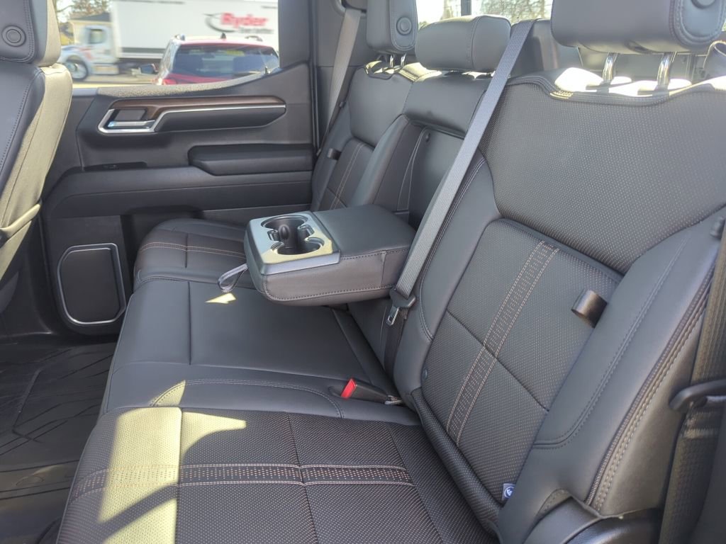 Certified 2025 Chevrolet Silverado 1500 High Country w/ High Country Premium Package image 17