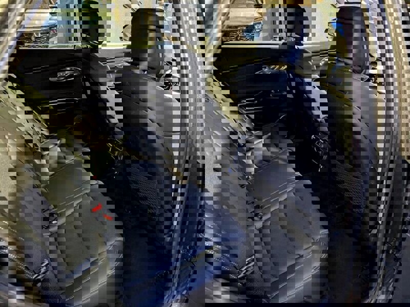 Used 2025 Genesis GV70 2.5T image 29