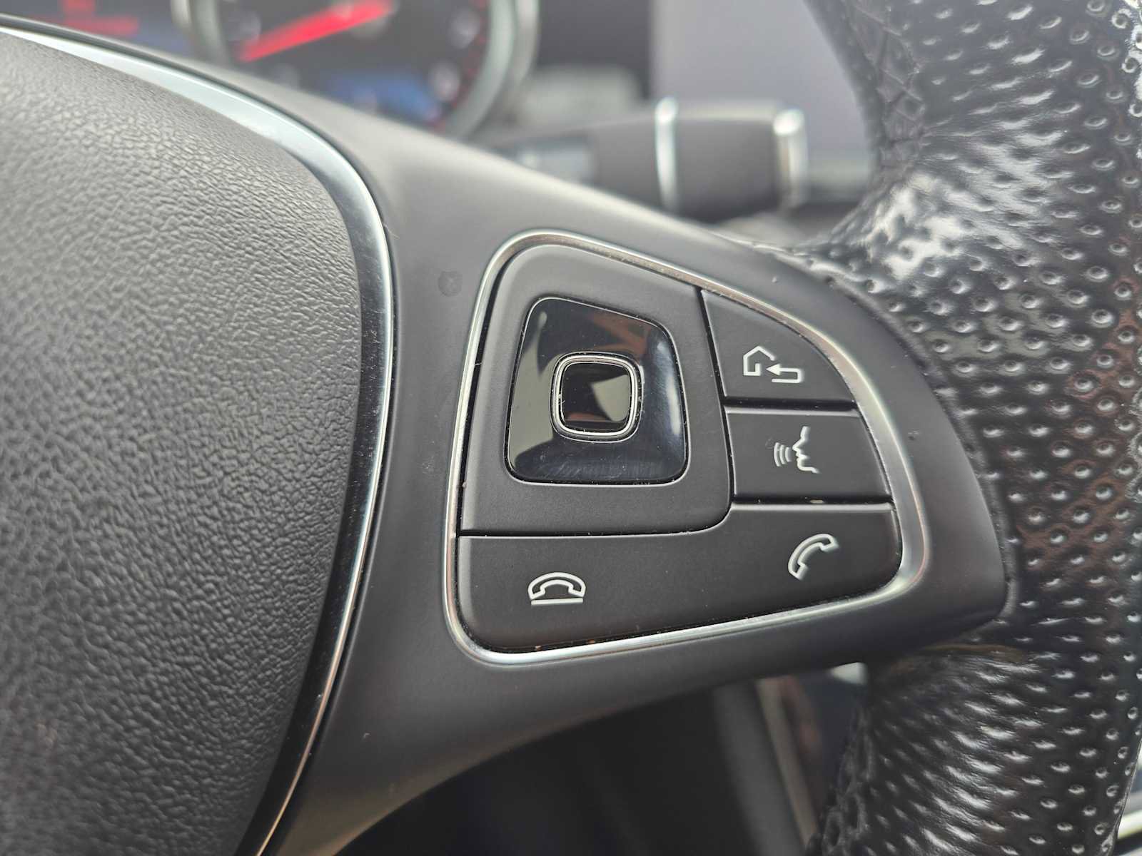 Used 2017 Mercedes-Benz E 300 image 33