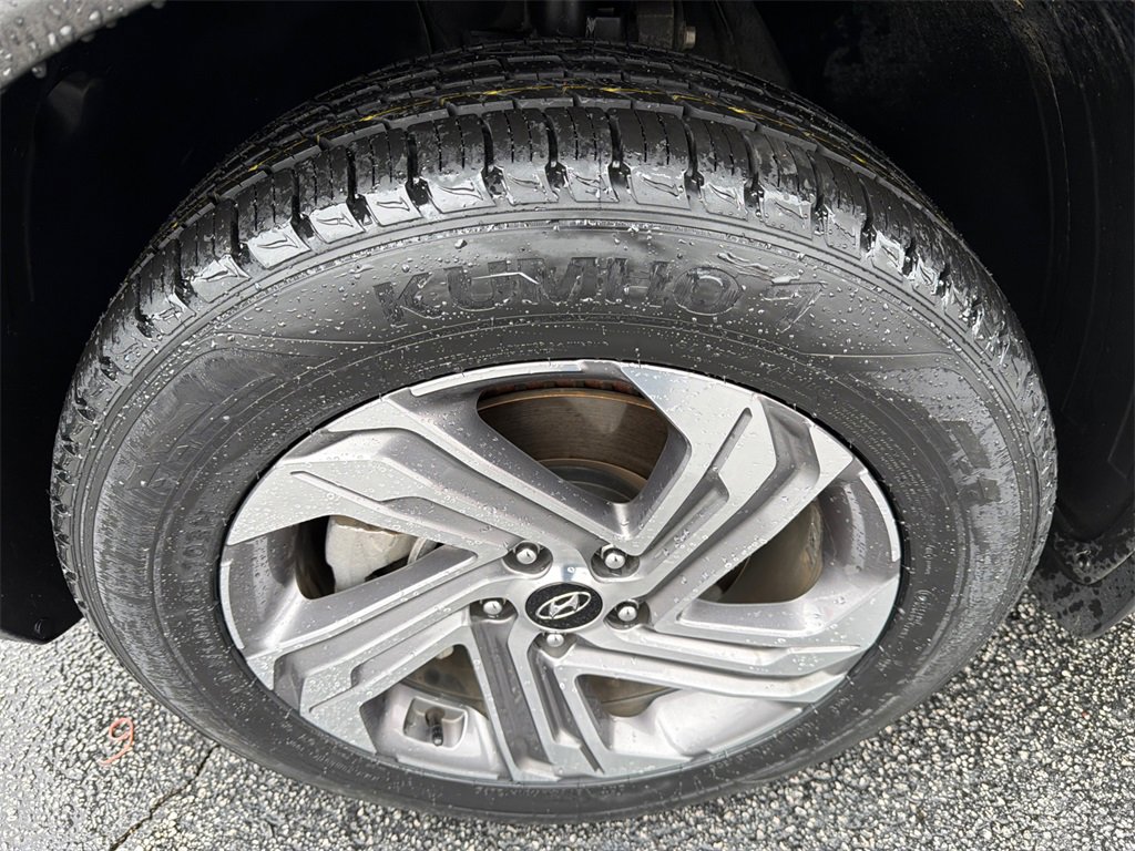 Used 2023 Hyundai Santa Fe SEL image 11