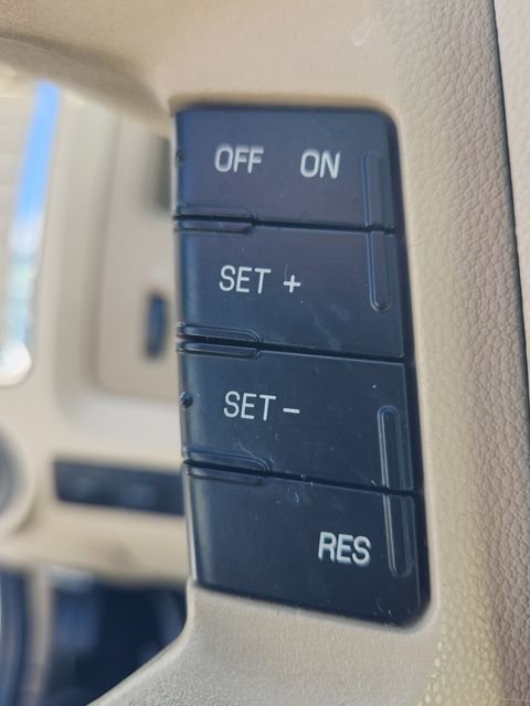 Used 2012 Ford Escape Limited image 25