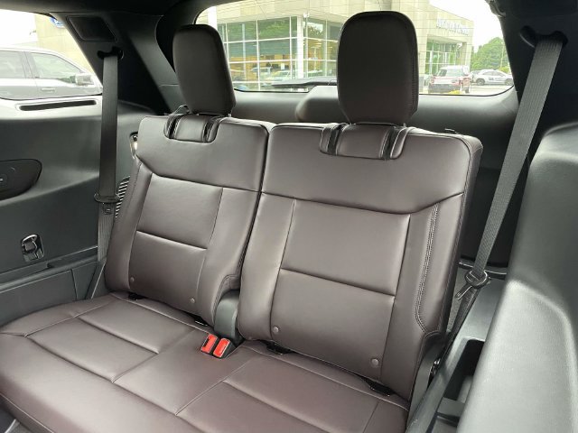 New 2026 Ford Explorer Platinum RWD image 13