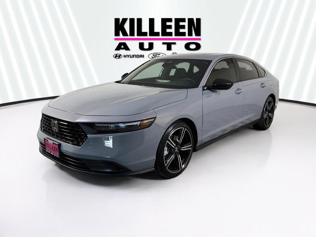 Used 2025 Honda Accord Sport image 3