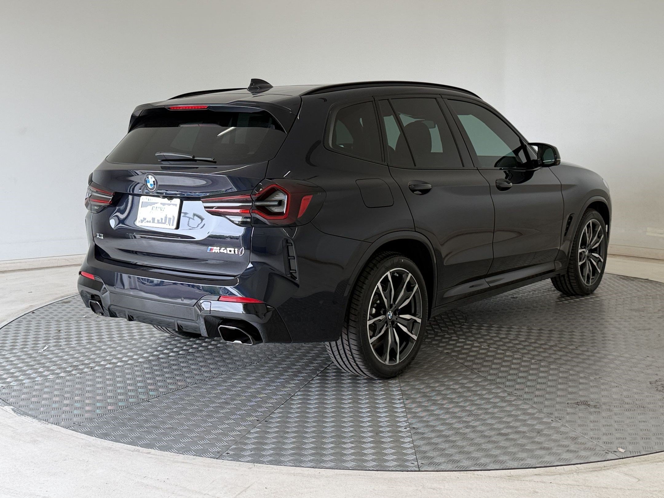 Certified 2024 BMW X3 M40i AWD/4WD image 9