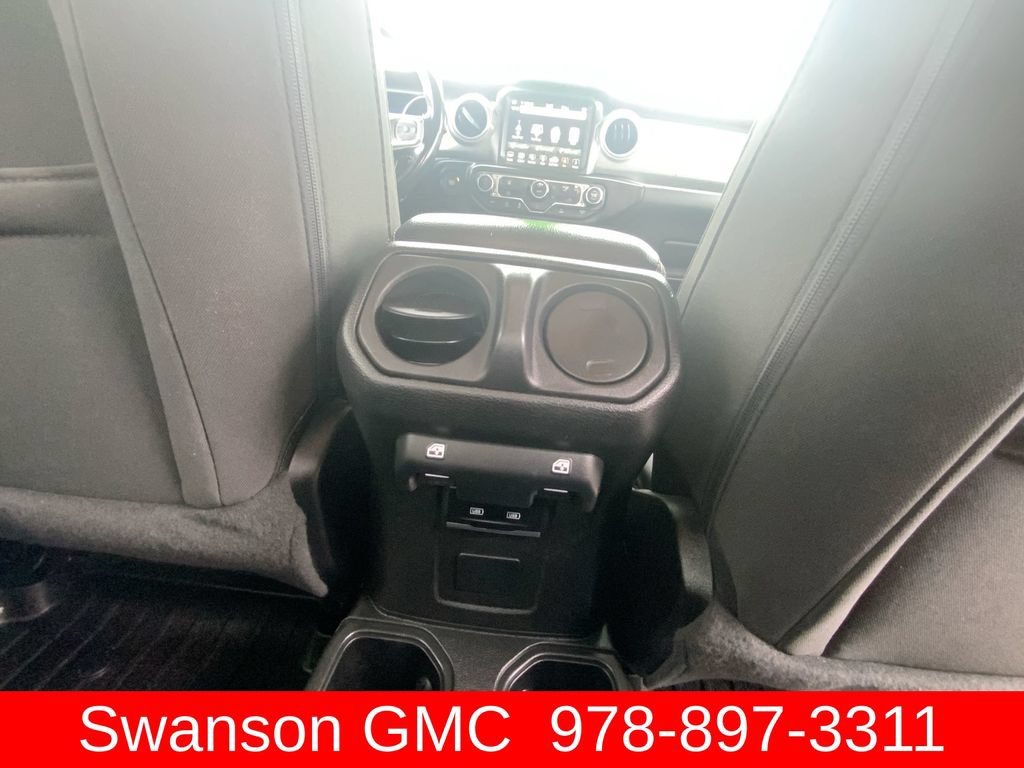 Used 2022 Jeep Gladiator Overland AWD/4WD image 32