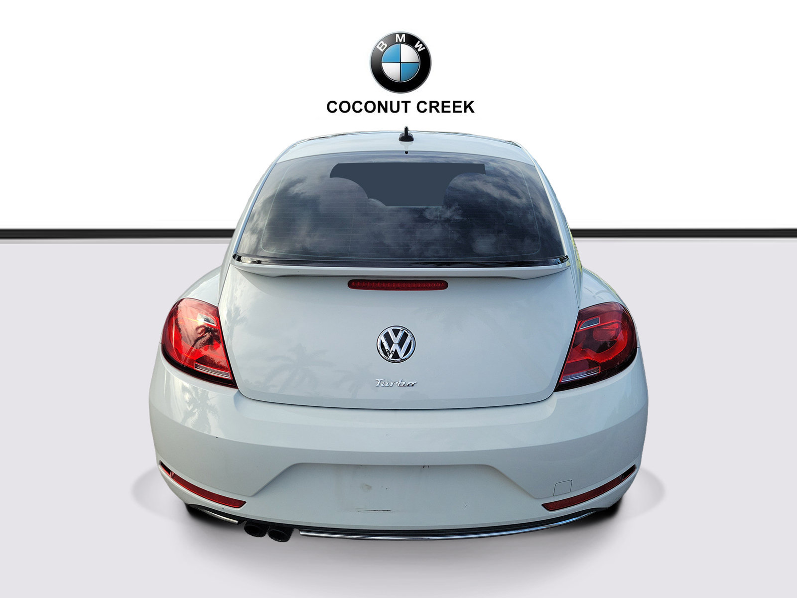 Used 2019 Volkswagen Beetle 2.0T SE FWD image 4