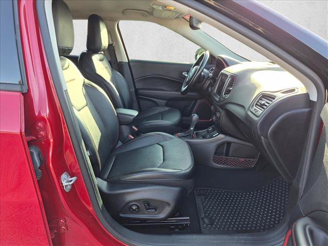 Used 2021 Jeep Compass Trailhawk AWD/4WD image 20