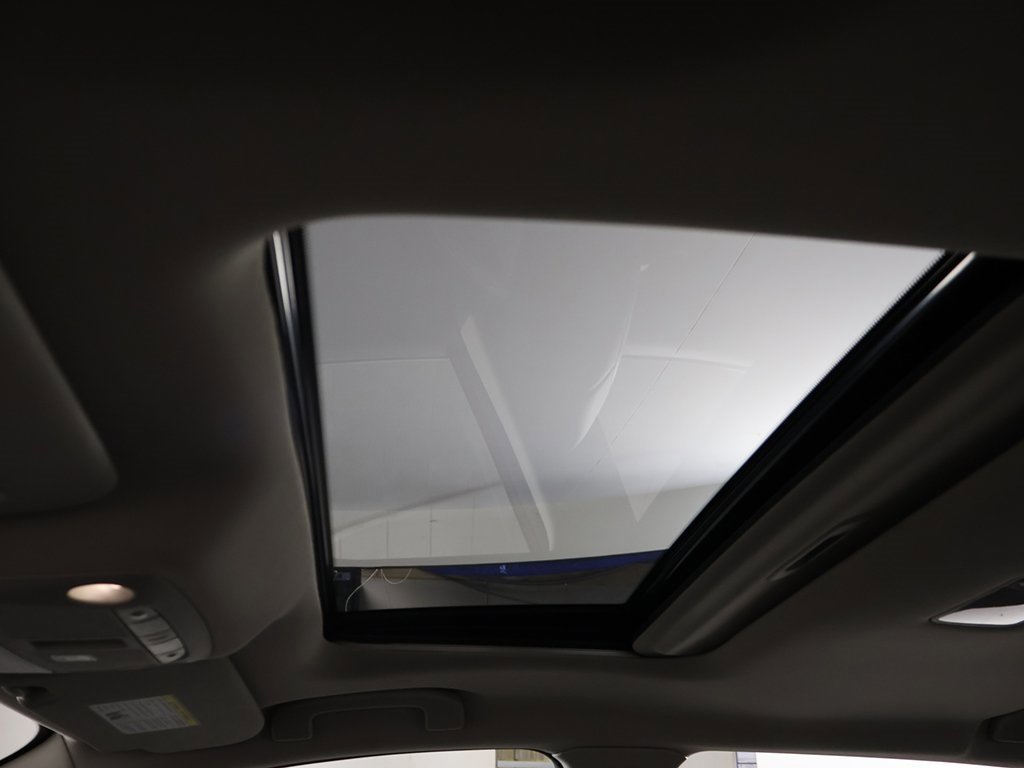 Used 2022 Nissan Rogue Sport SL w/ Premium Package image 21