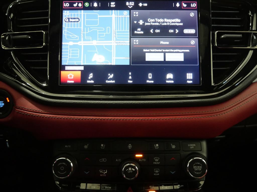 Used 2022 Dodge Durango R/T w/ Tow 'N Go Package AWD/4WD image 21