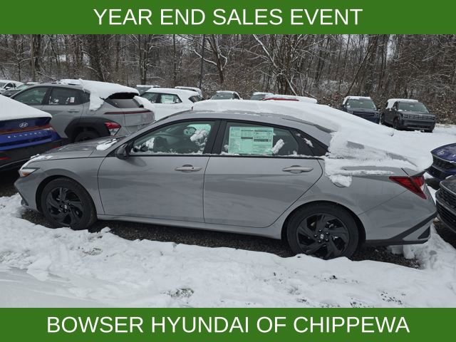 New 2026 Hyundai Elantra Sport image 2