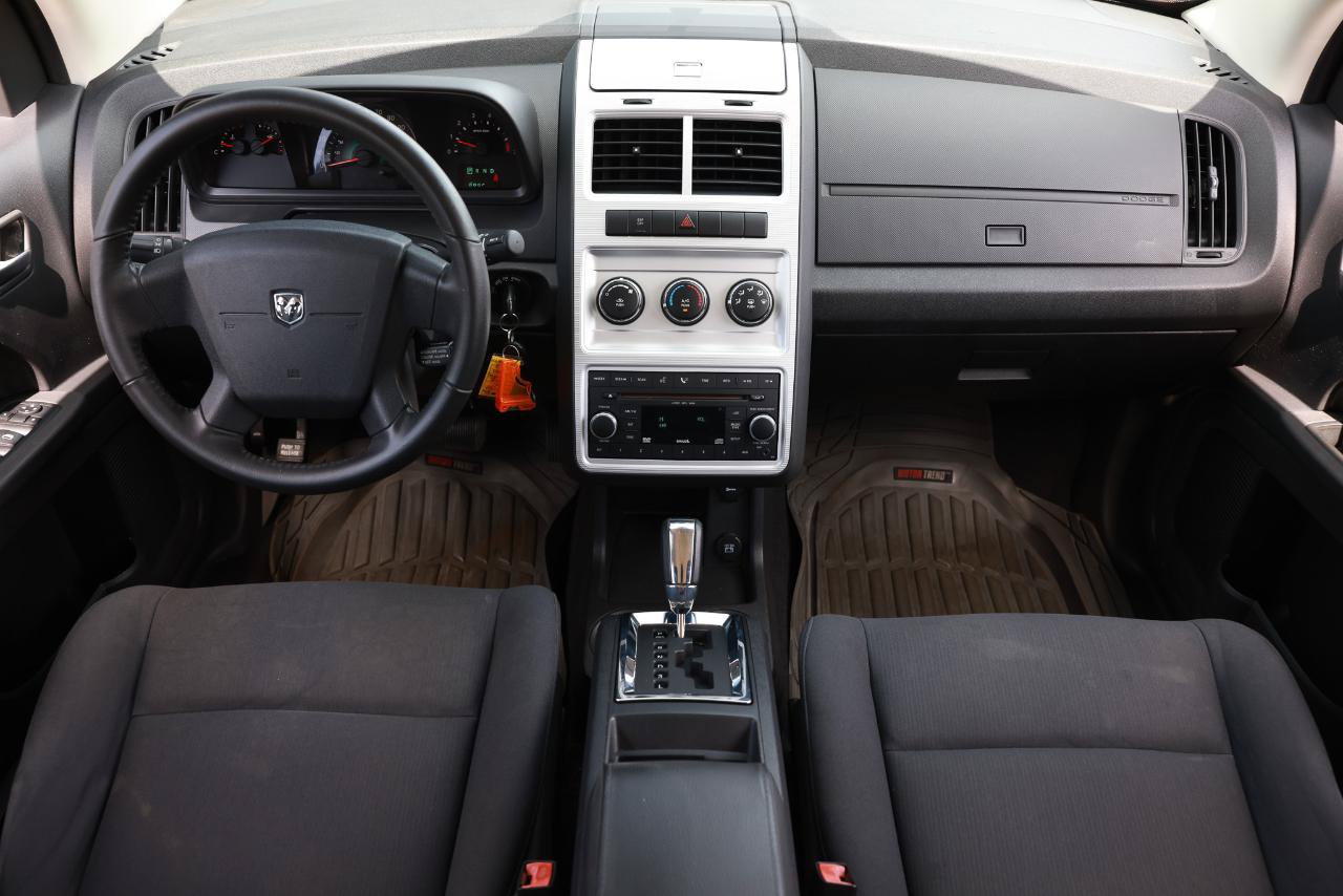 Used 2010 Dodge Journey SE w/ Popular Equipment Group FWD image 2