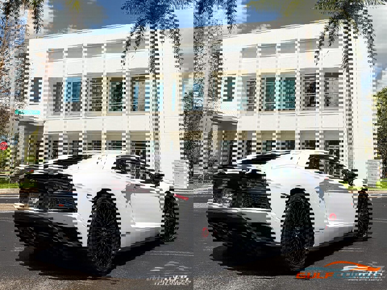 Used 2017 Lamborghini Aventador S image 70