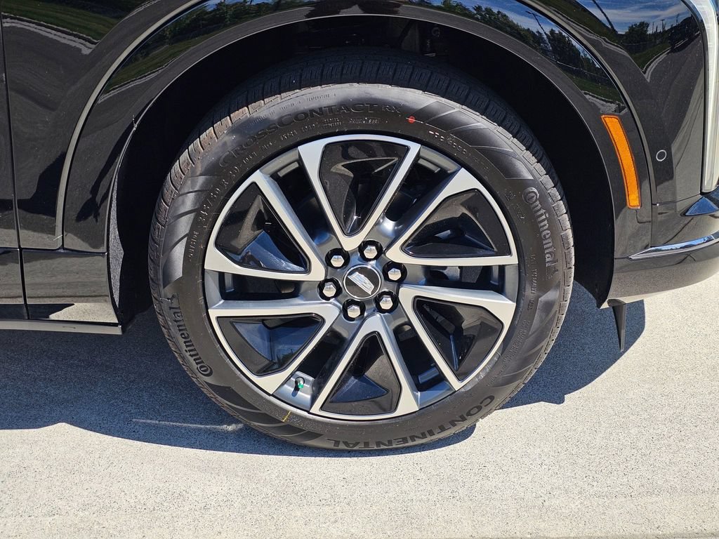 New 2026 Cadillac Optiq Sport 1 AWD/4WD image 9