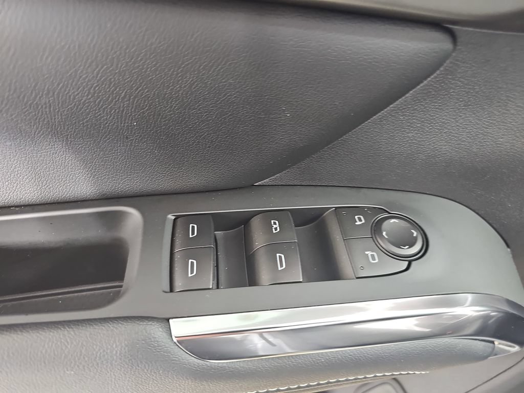Certified 2024 Chevrolet Traverse LT AWD/4WD image 35