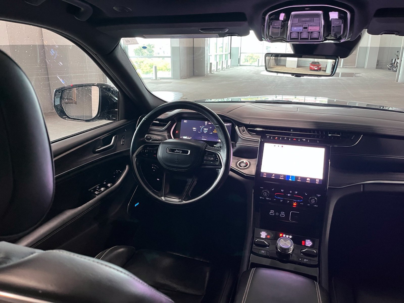 Used 2021 Jeep Grand Cherokee L Overland w/ Luxury Tech Group IV AWD/4WD image 40