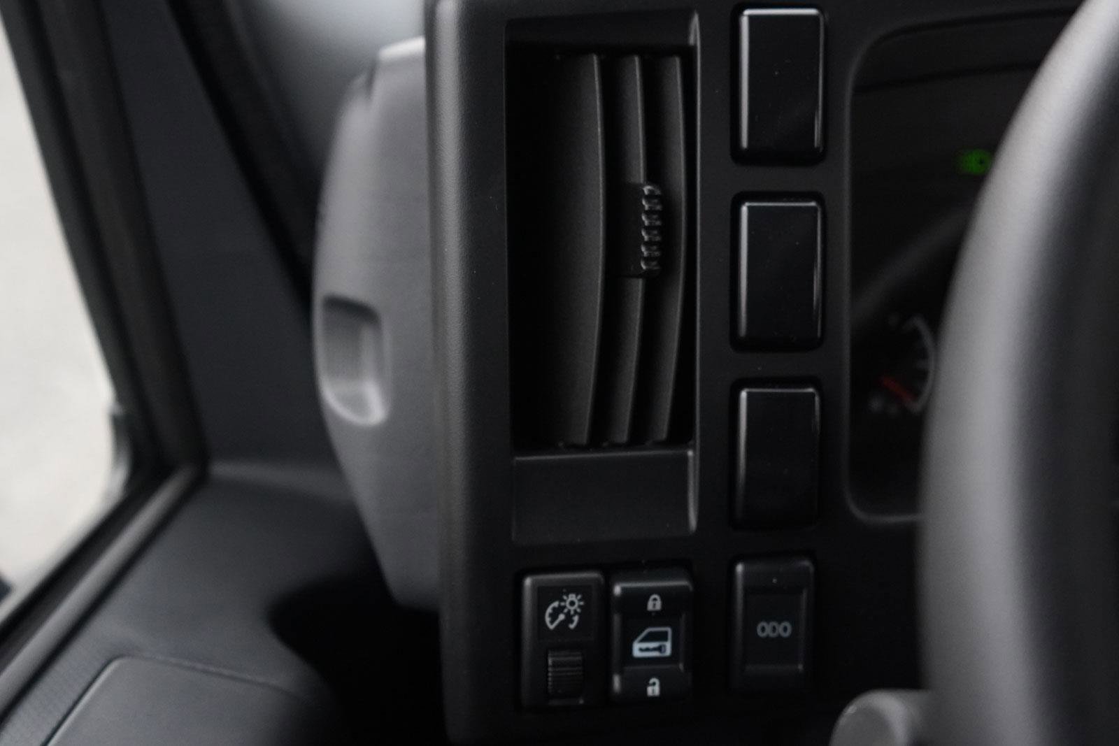 New 2025 Chevrolet Low Cab Forward image 16