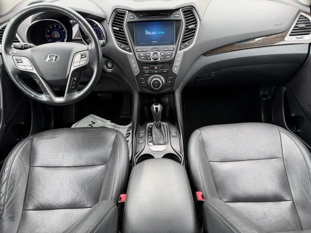 Used 2015 Hyundai Santa Fe Limited w/ Option Group 04 AWD/4WD image 12
