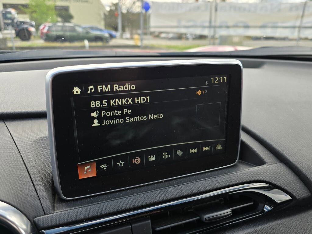 Used 2016 MAZDA MX-5 Miata Grand Touring RWD image 19