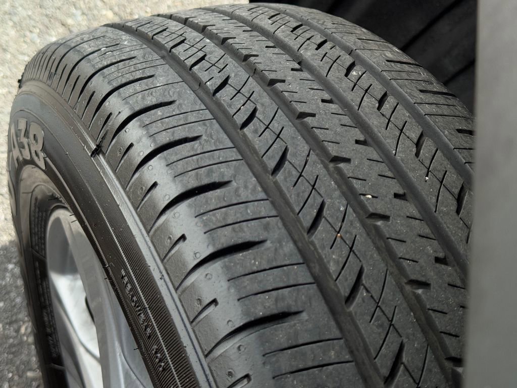 Certified 2025 Toyota RAV4 XLE image 25