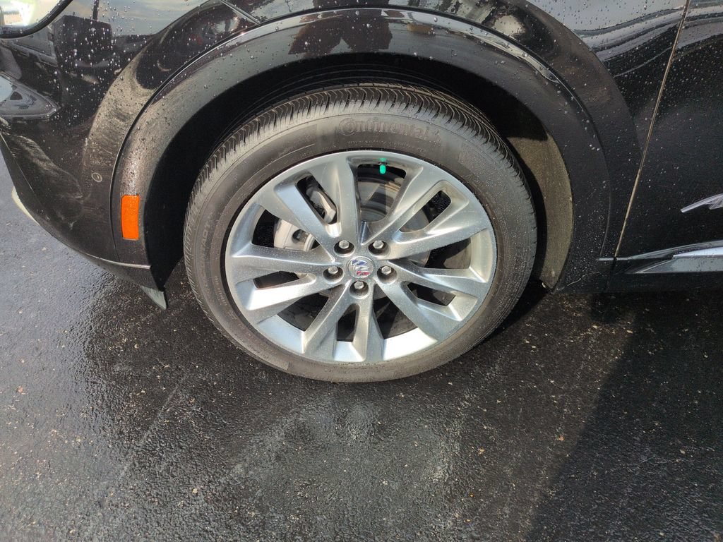 Used 2023 Buick Envision Avenir FWD image 27