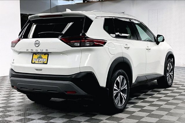 Used 2021 Nissan Rogue SV AWD/4WD image 13