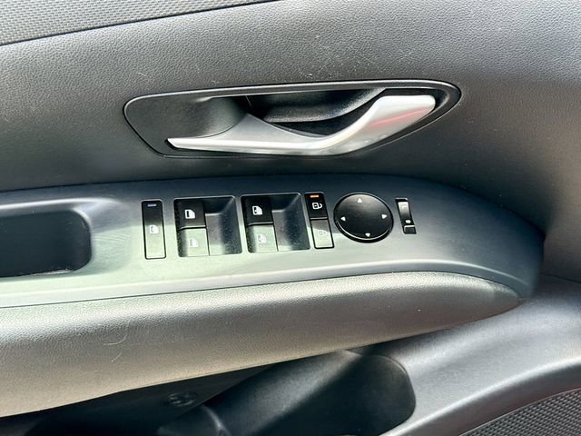 Certified 2025 Hyundai Tucson SEL FWD image 16