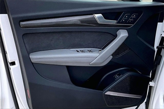 Used 2020 Audi SQ5 Prestige image 18