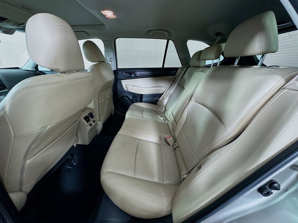 Used 2016 Subaru Outback 2.5i Limited image 29