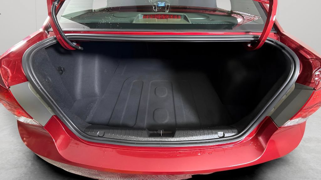 Used 2014 Chevrolet Cruze LT w/ All-Star Edition FWD image 27