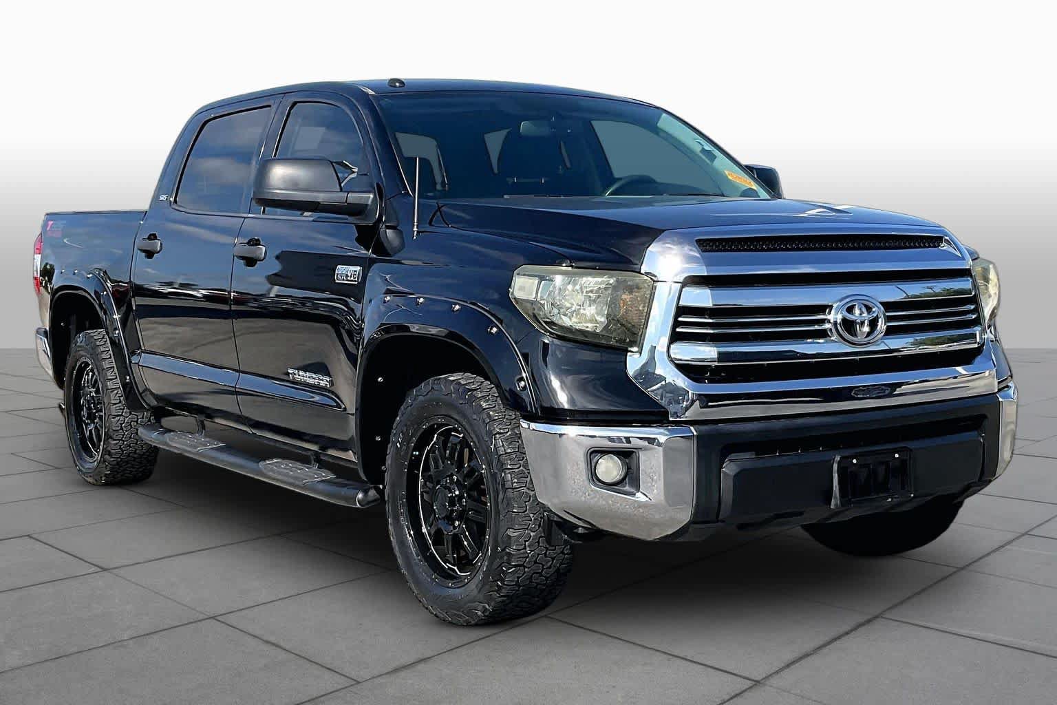 Used 2016 Toyota Tundra SR5 w/ SR5 Upgrade Package RWD image 3