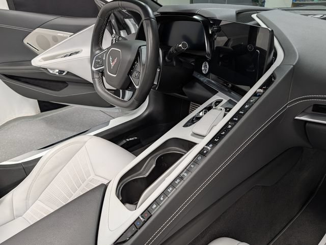 Certified 2021 Chevrolet Corvette Stingray Preferred Conv w/ Z51 Performance Package RWD image 23