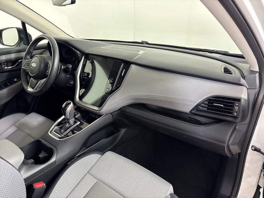 Used 2025 Subaru Outback Premium image 13