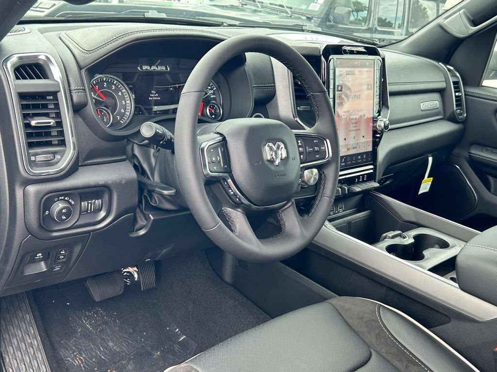 New 2025 RAM 1500 Laramie w/ Sport Appearance Package AWD/4WD image 40