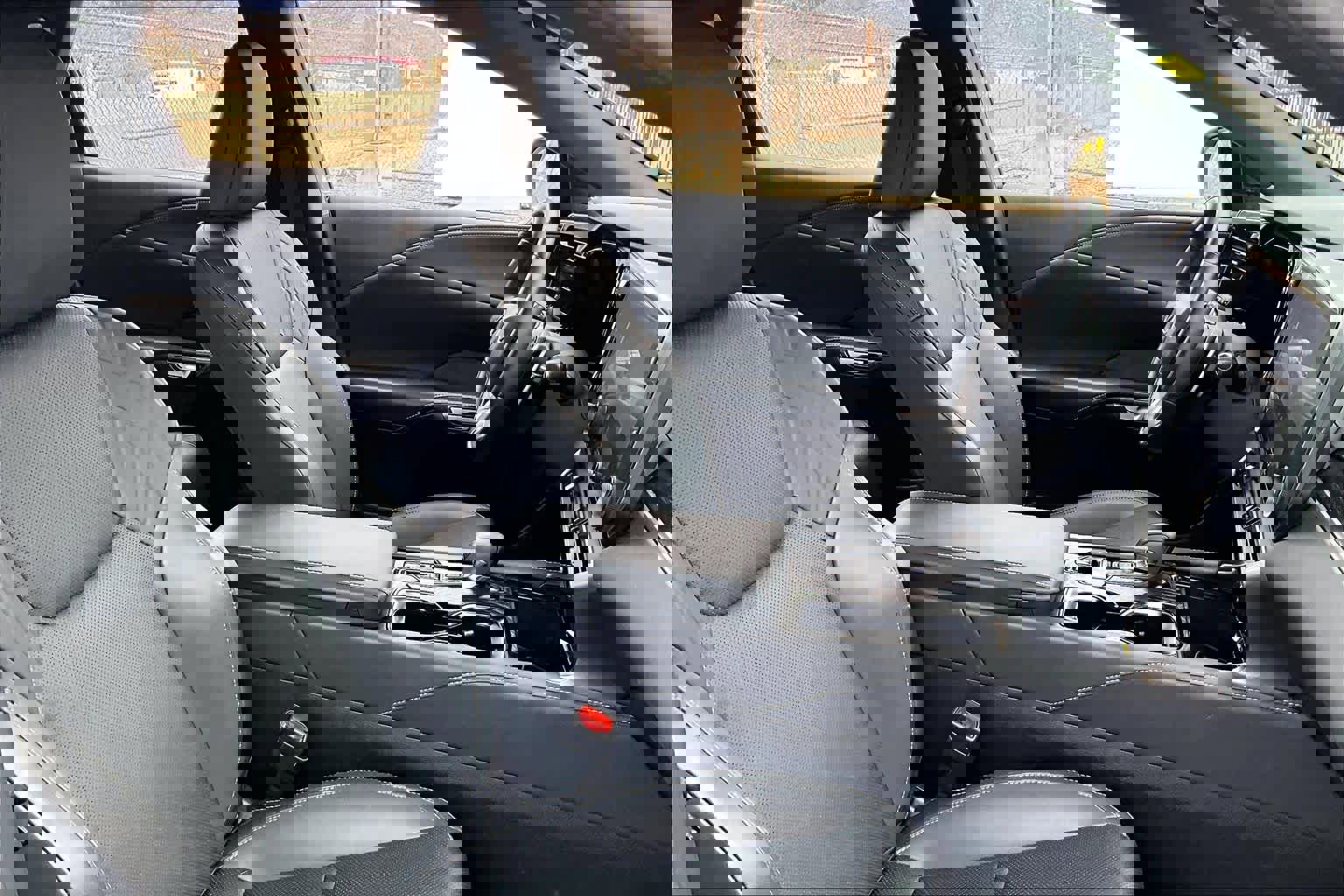 Used 2025 Lexus RX 350 Premium w/ Accessory Package (Z1) image 7