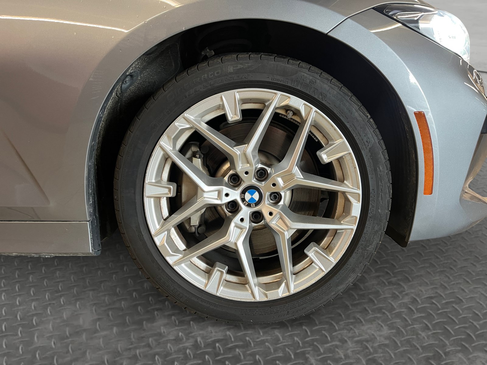 Used 2026 BMW 330i xDrive Sedan AWD/4WD image 16