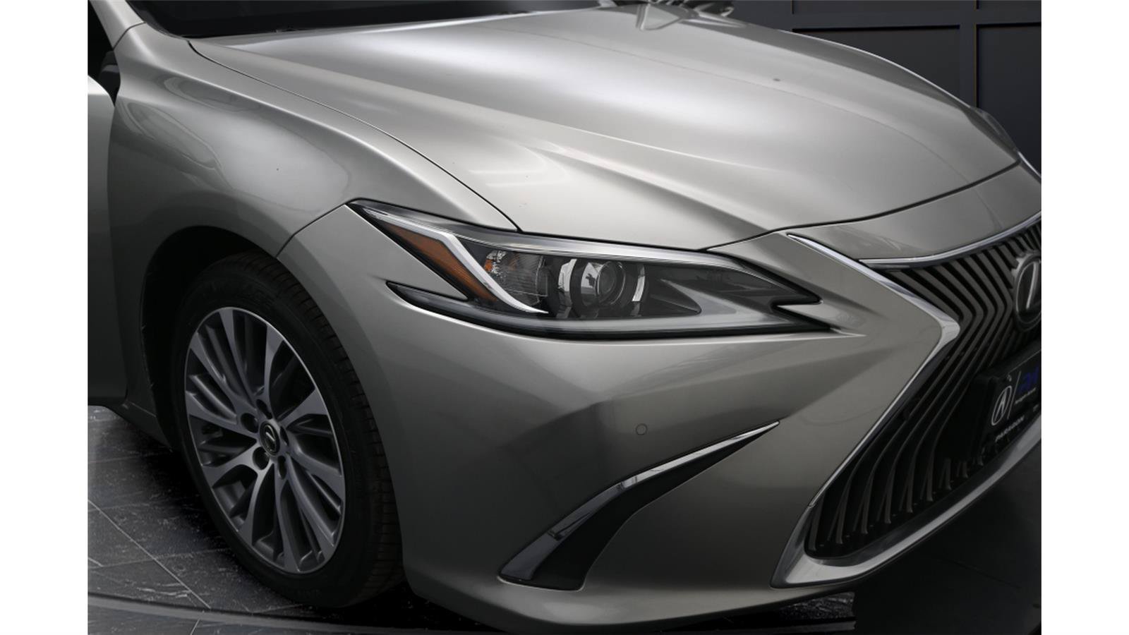 Used 2019 Lexus ES 350 FWD image 16