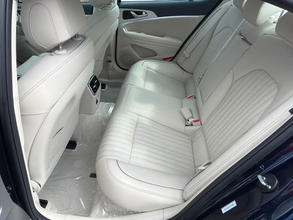 New 2026 Genesis G70 2.5T Prestige image 21