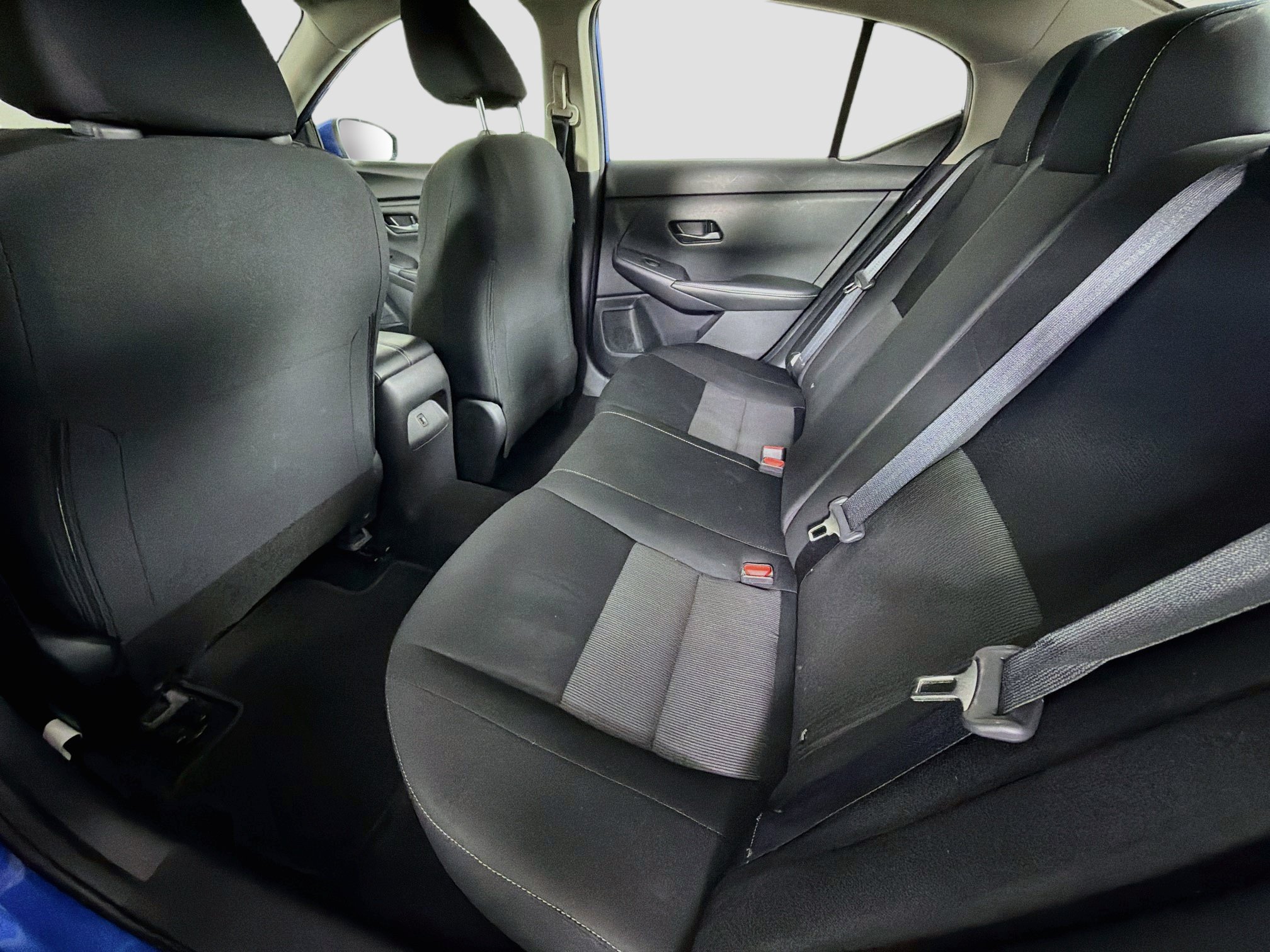 Used 2025 Nissan Sentra SV FWD image 25