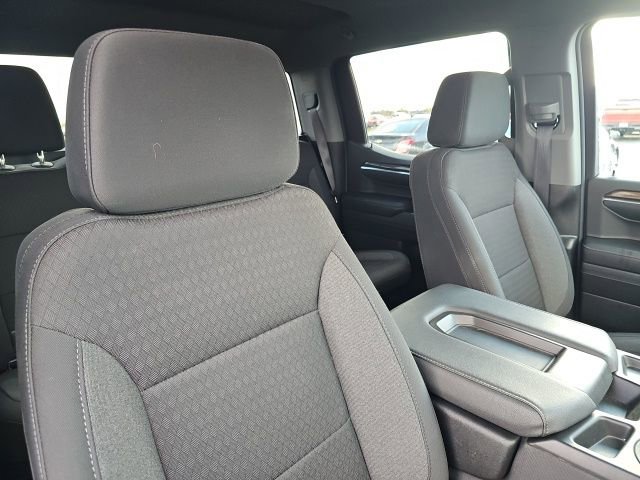 Used 2024 Chevrolet Silverado 1500 LT image 29