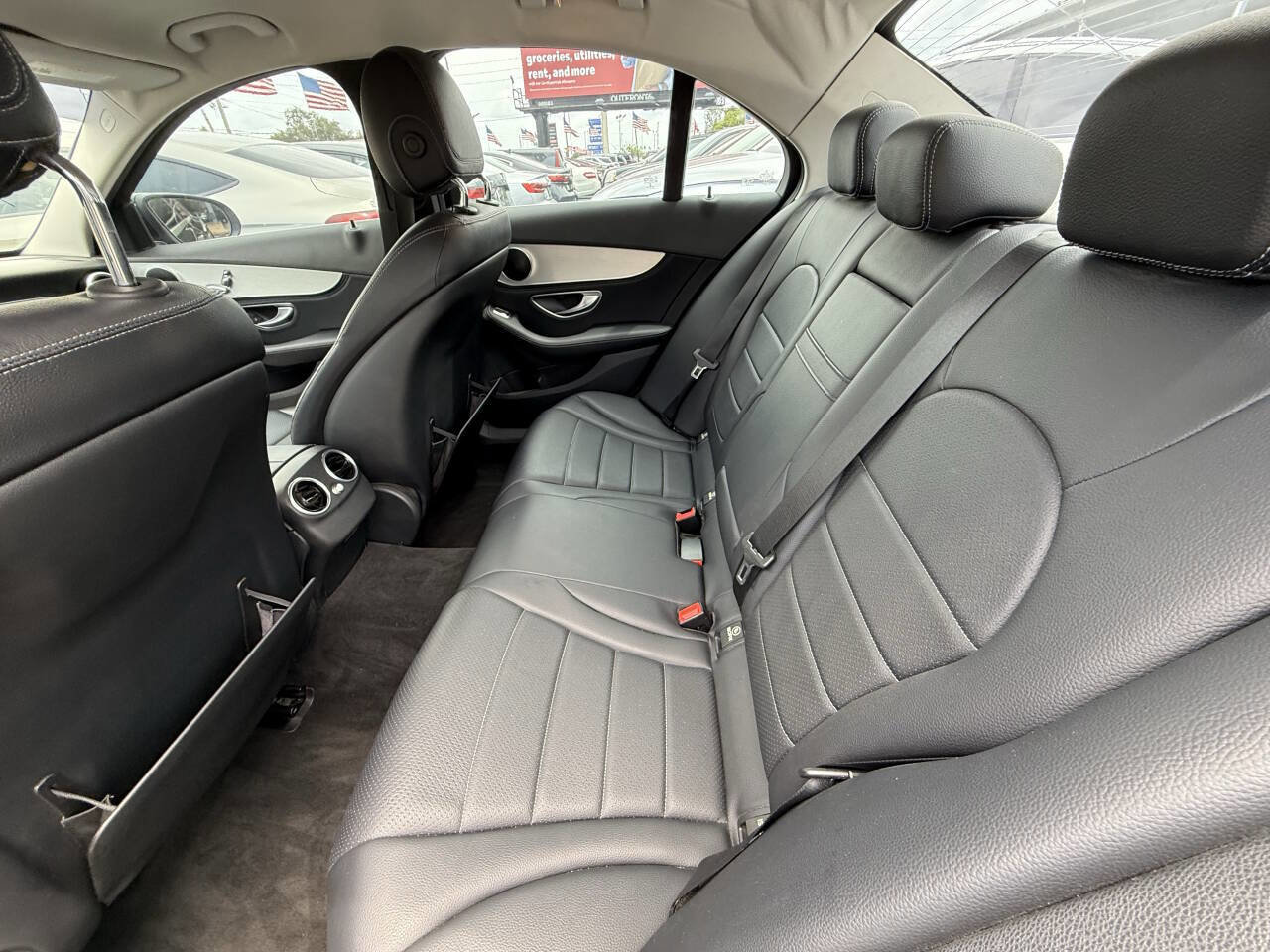 Used 2015 Mercedes-Benz C 300 Sedan image 10