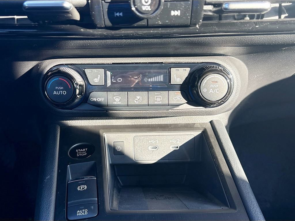 New 2026 Nissan Kicks SV w/ SV Premium Package image 16