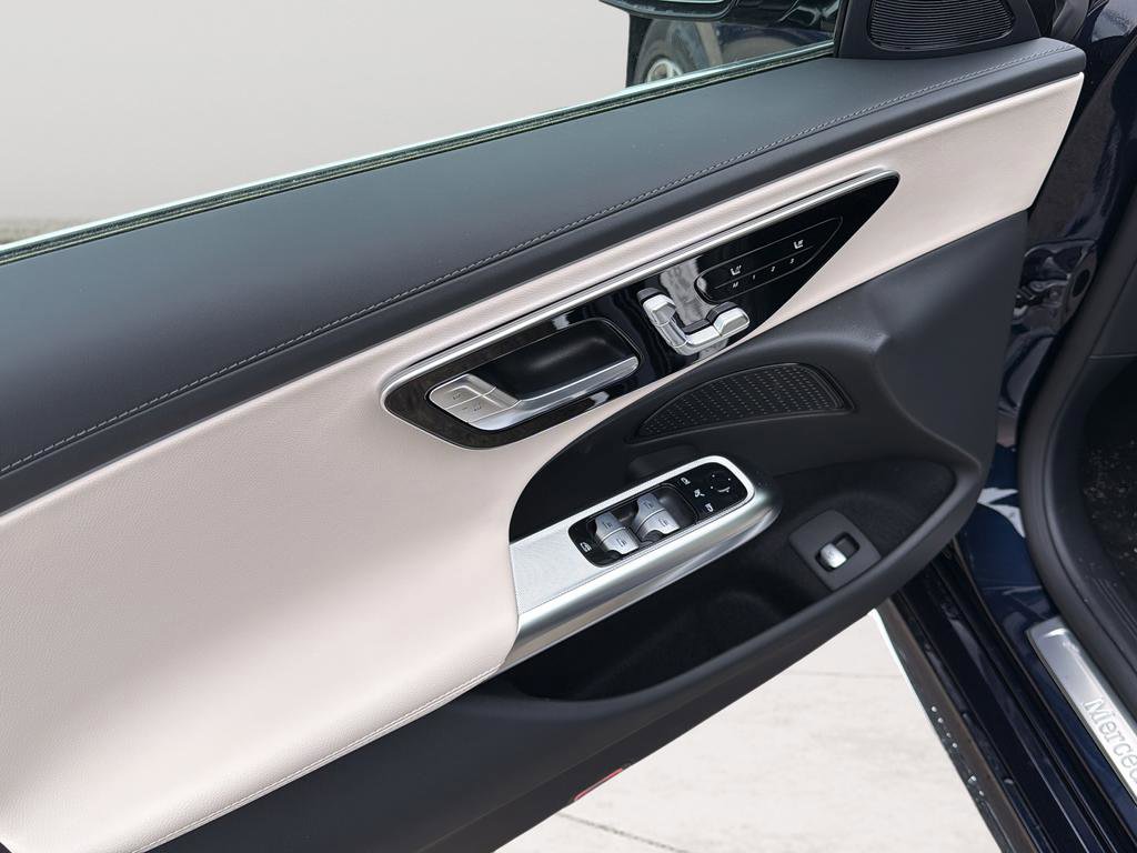 New 2026 Mercedes-Benz E 350 4MATIC Sedan image 10