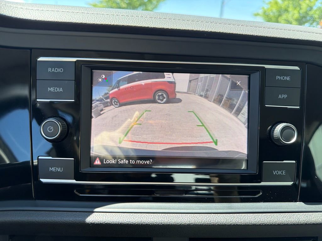 Certified 2022 Volkswagen Jetta S FWD image 22