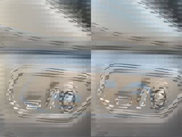 New 2026 Jeep Cherokee Overland image 17