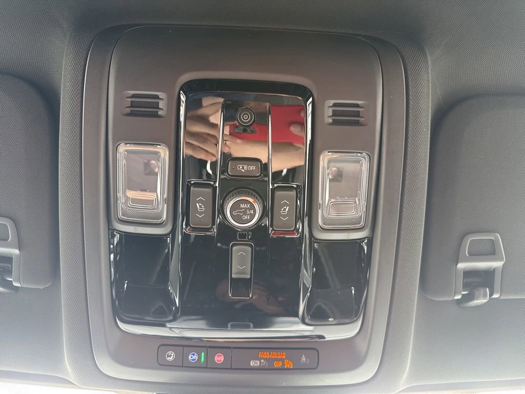 New 2026 GMC Yukon XL Elevation w/ LPO, Floor Liner Package image 41